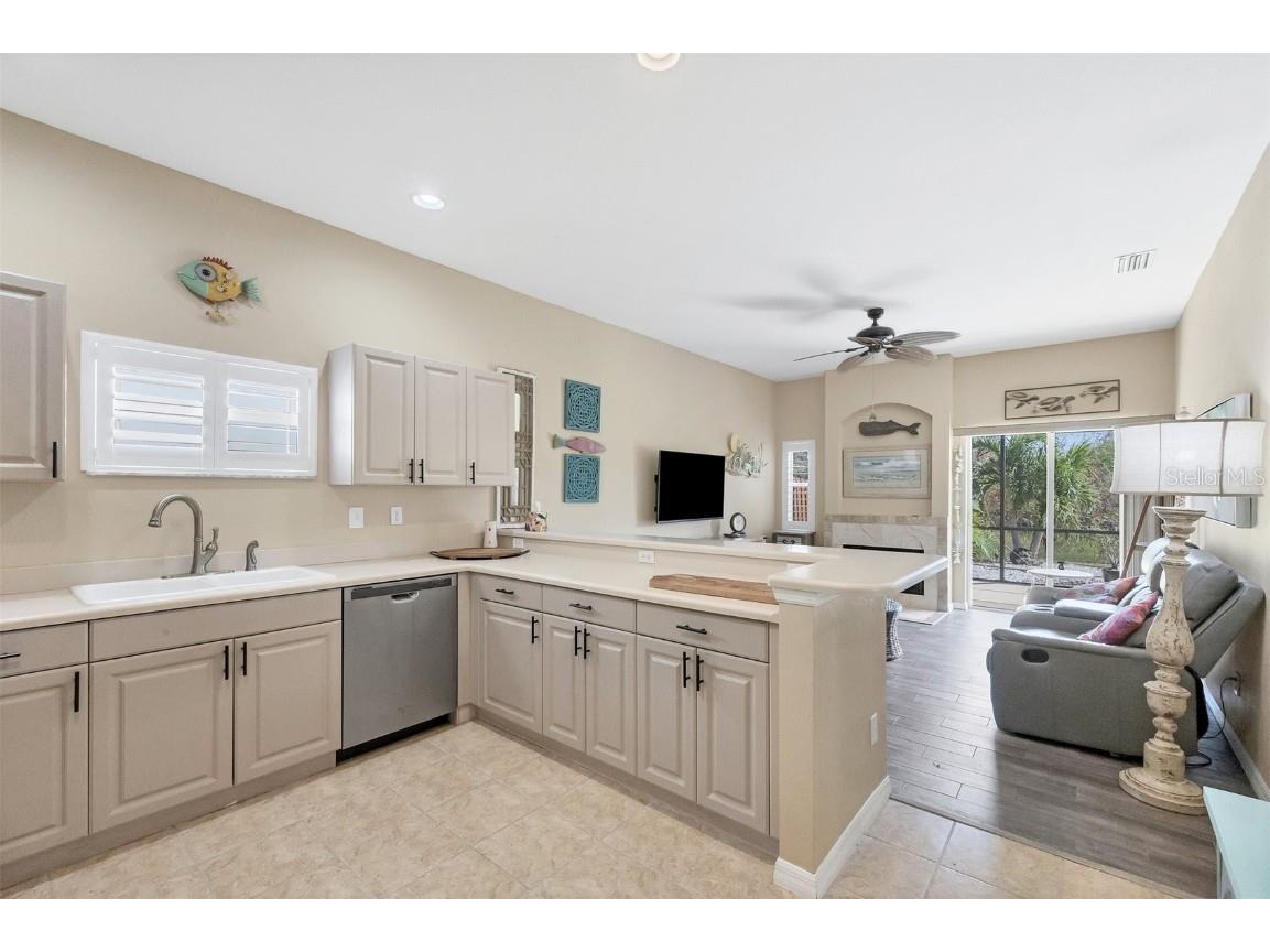 4261 Oak Terrace Circle Port Charlotte FL 33953 D6138906 image13