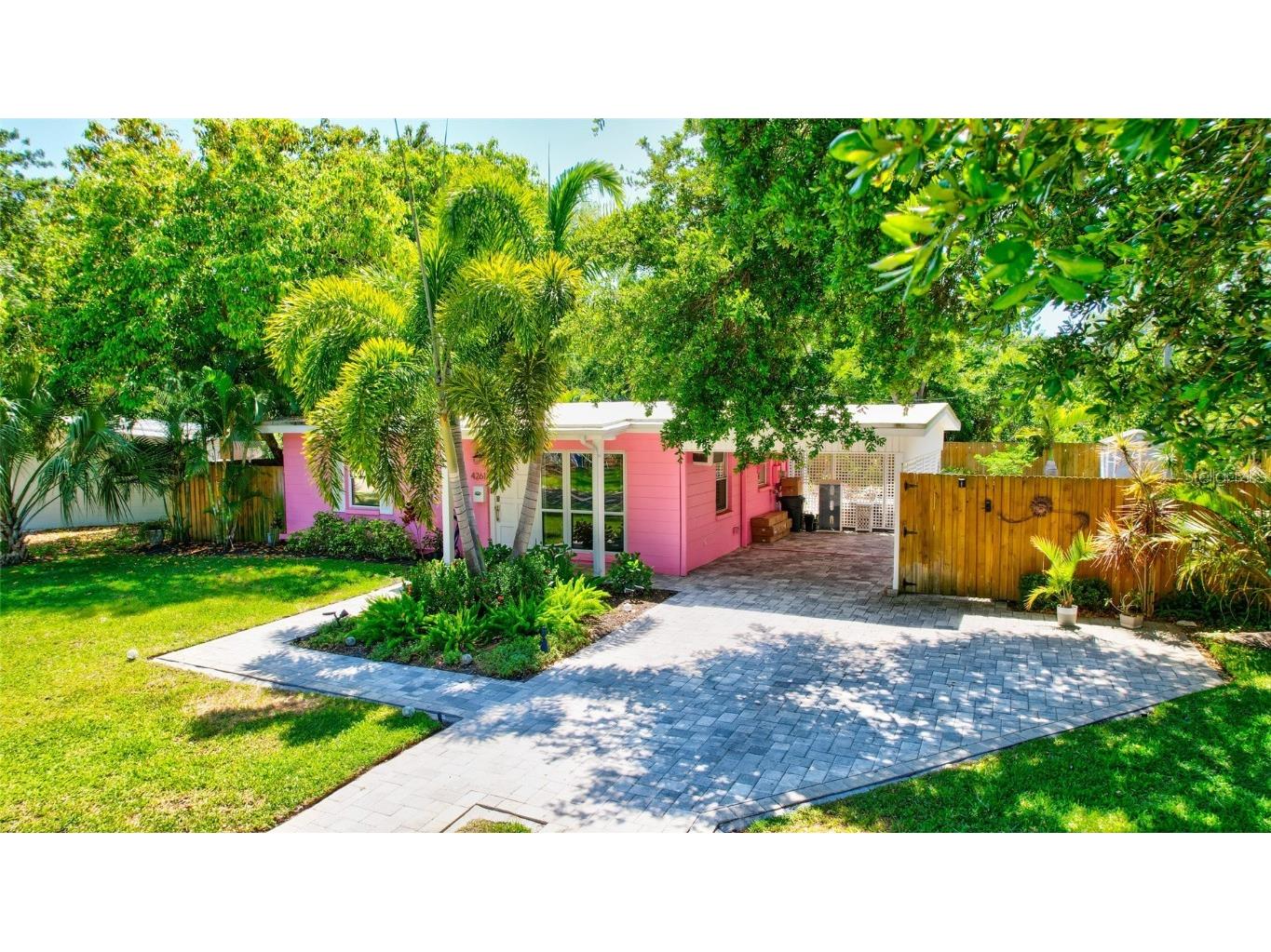 4261 Porpoise Drive SE Saint Petersburg FL 33705 U8240299 image1