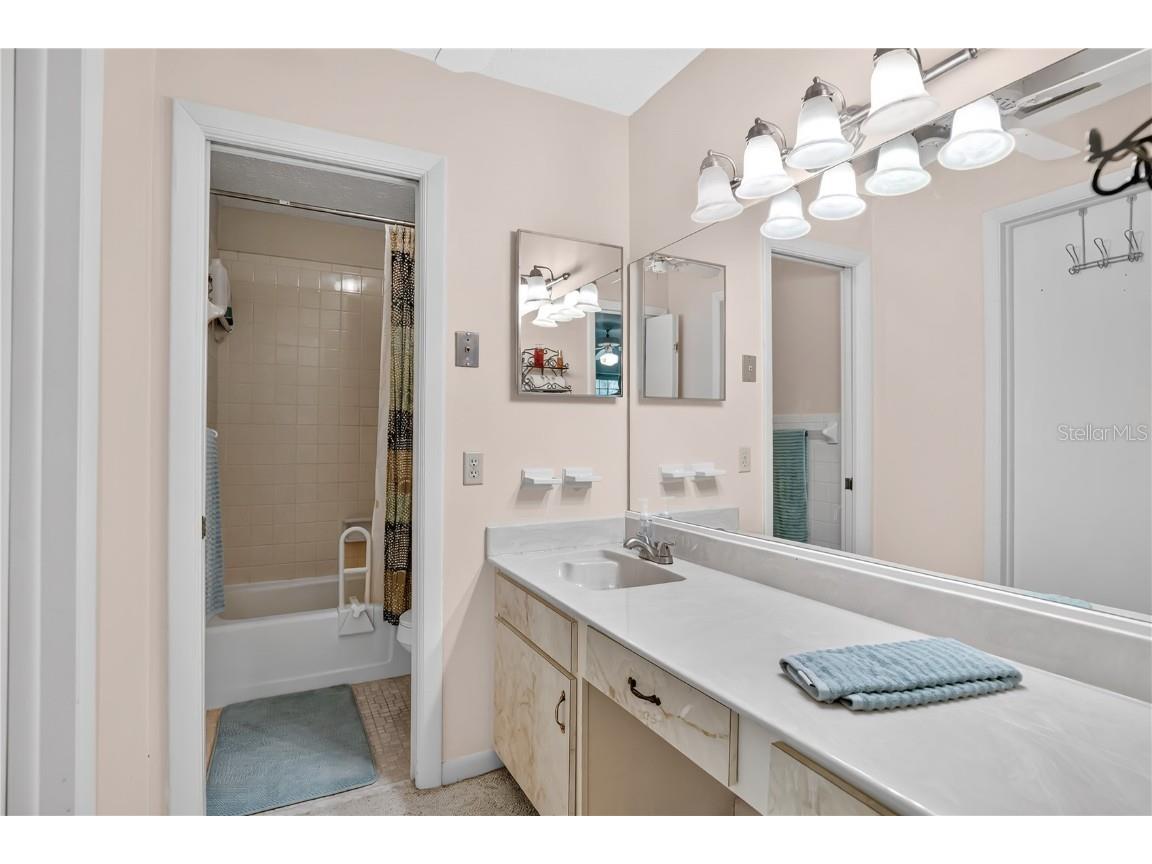 4262 Lake Underhill Road #9C7 Orlando FL 32803 - LAKE UNDERHILL O6305397 image15