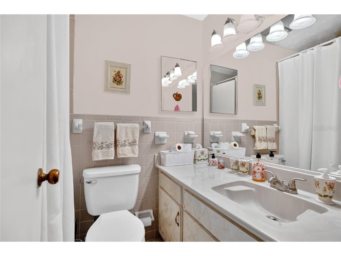 4262 Lake Underhill Road #9C7 Orlando FL 32803 - LAKE UNDERHILL O6305397 image16