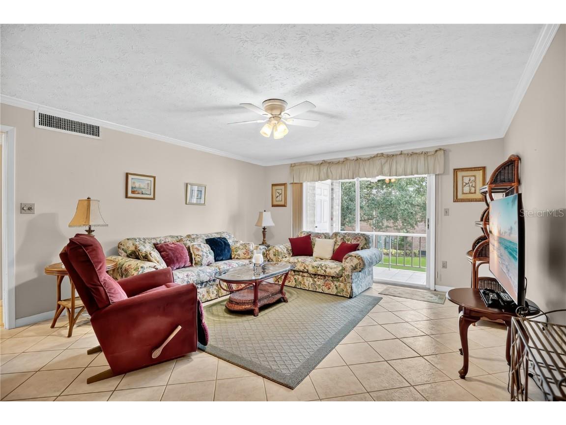 4262 Lake Underhill Road #9C7 Orlando FL 32803 - LAKE UNDERHILL O6305397 image4