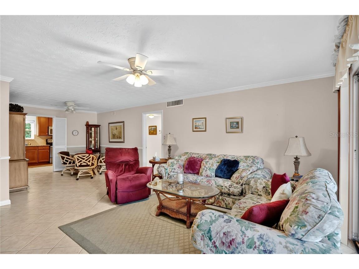 4262 Lake Underhill Road #9C7 Orlando FL 32803 - LAKE UNDERHILL O6305397 image6