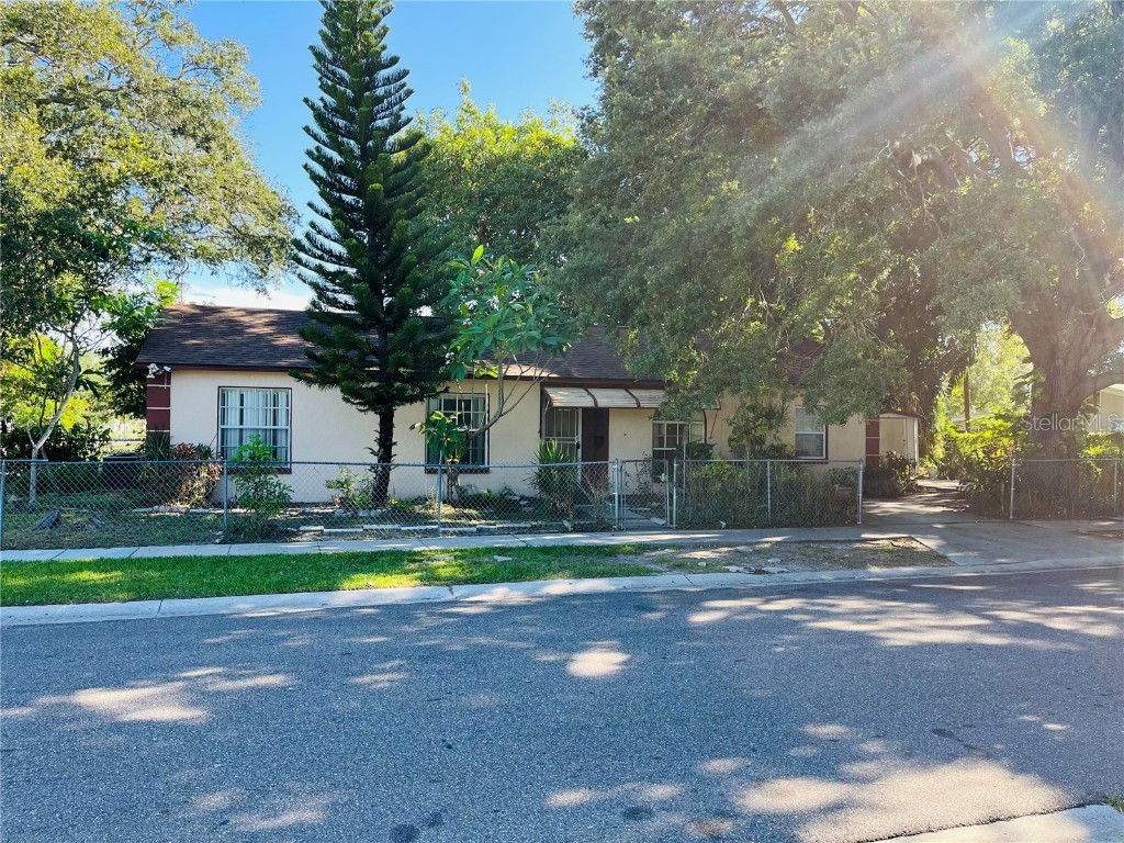 4263 13th Avenue S Saint Petersburg FL 33711 T3542116 image1