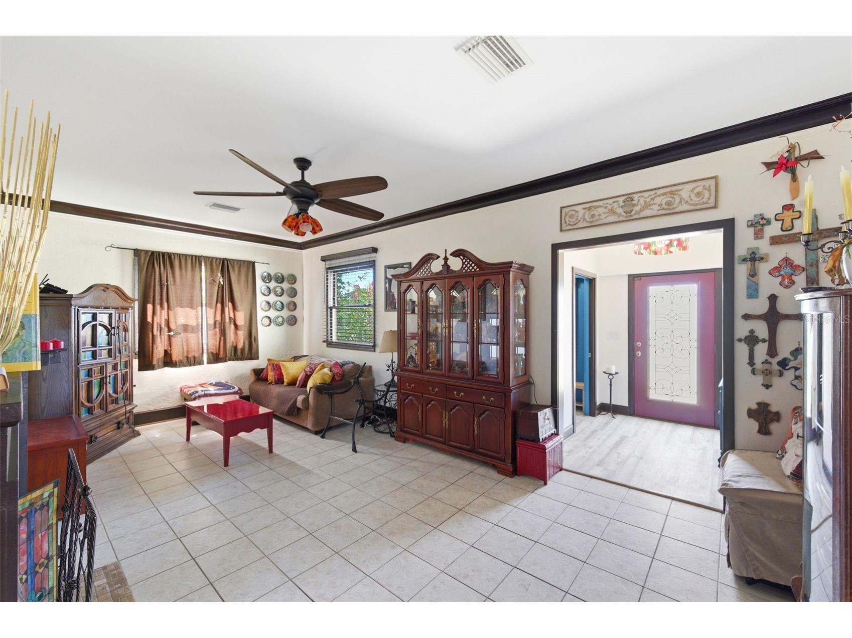 4263 5th Avenue N Saint Petersburg FL 33713 TB8511710 image3