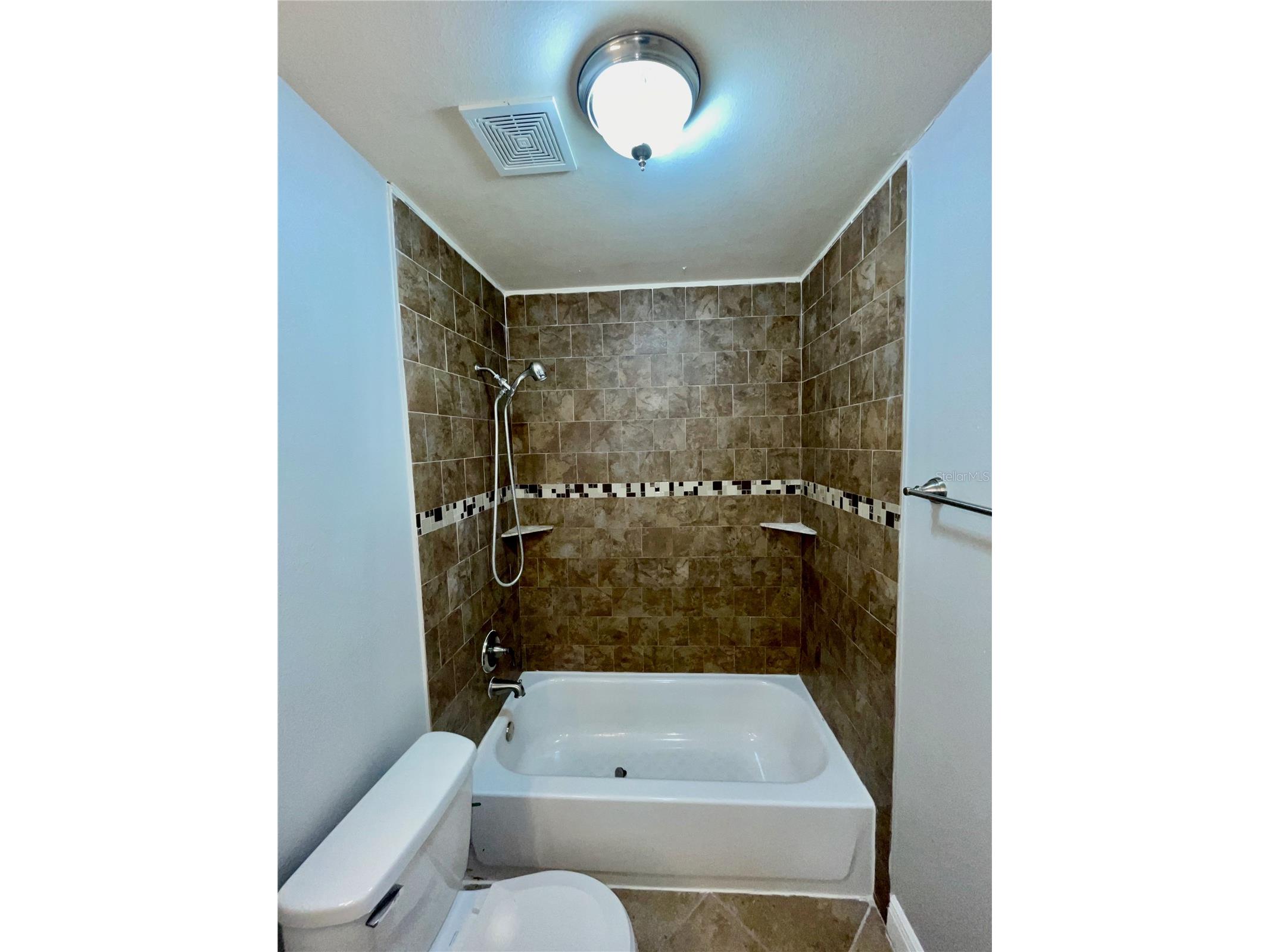 4263 S Semoran Boulevard #9 Orlando FL 32822 O6427119 image14