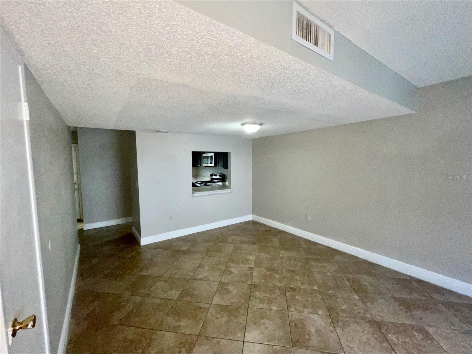 4263 S Semoran Boulevard #9 Orlando FL 32822 O6427119 image3
