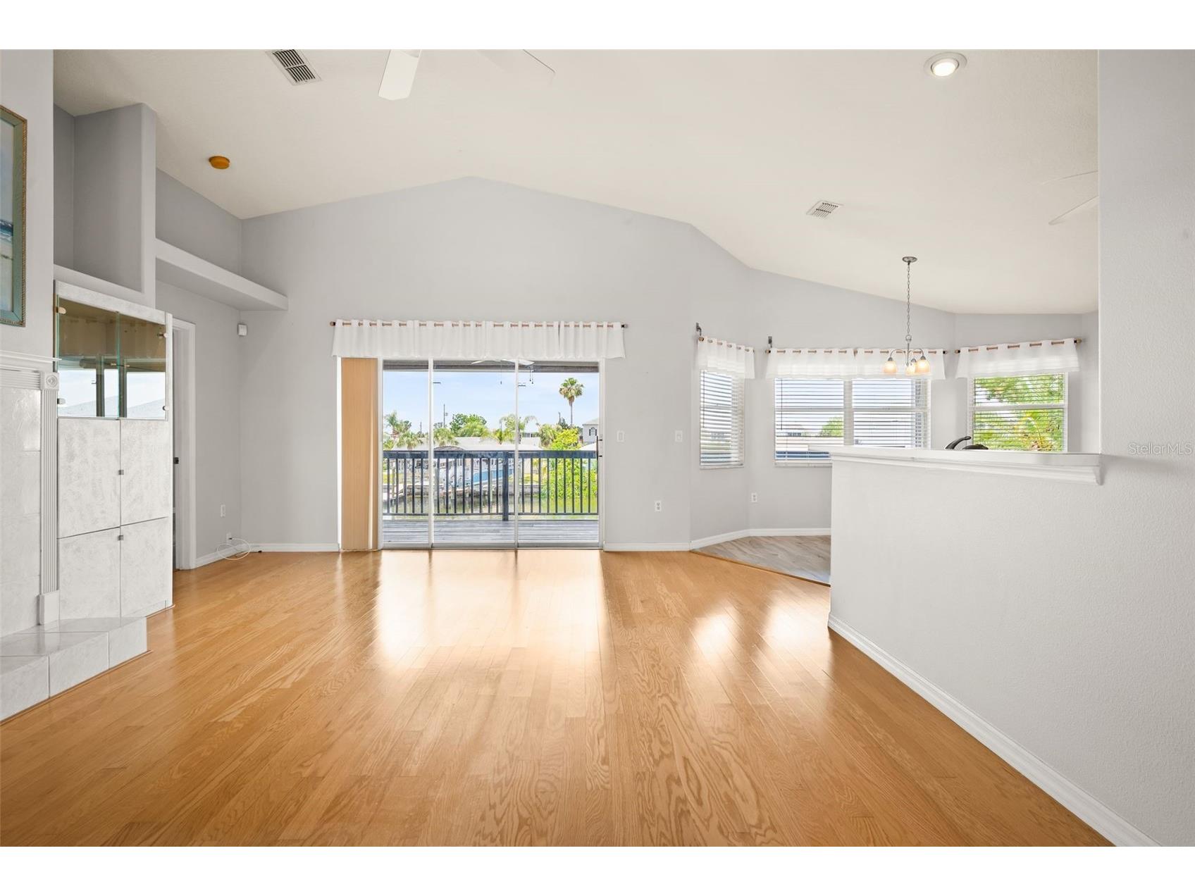 4263 Tahiti Drive Hernando Beach FL 34607 TB8511261 image4