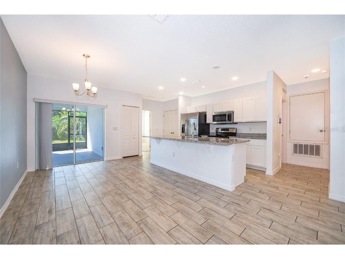 4264 Desert Rose Avenue Kissimmee FL 34746 S5136491 image8