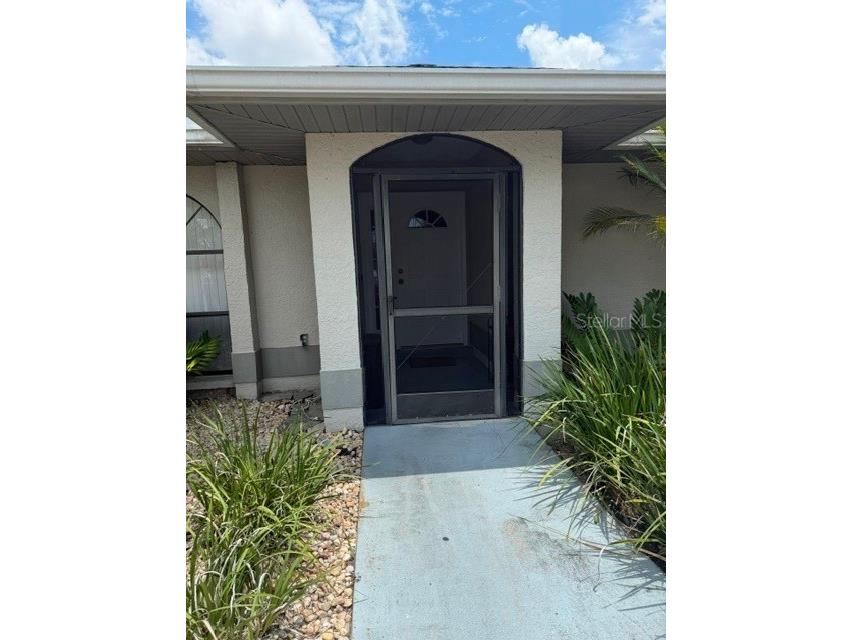 4264 Salford Boulevard North Port FL 34287 C7526143 image2