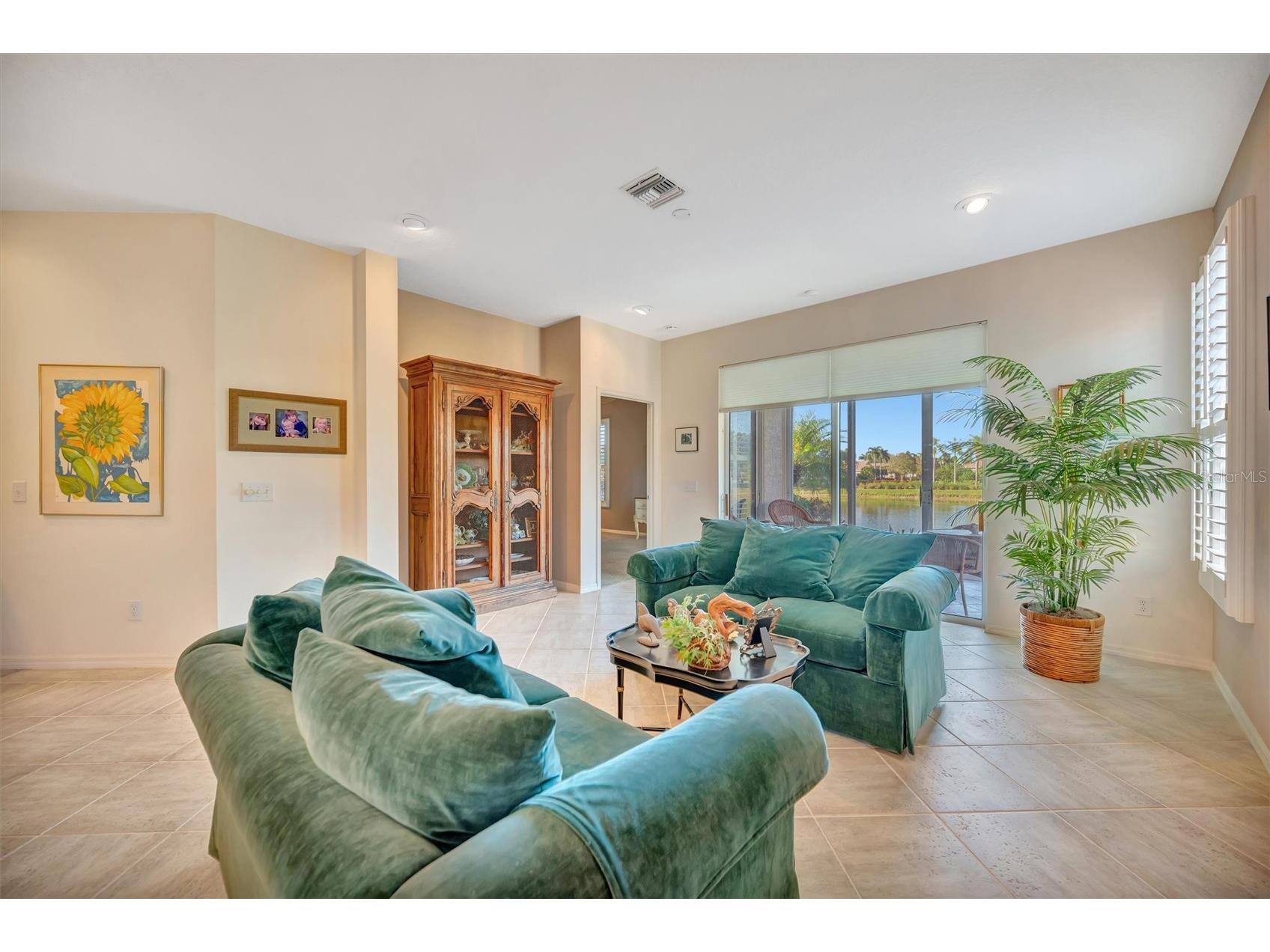 4265 Cascade Falls Drive Sarasota FL 34243 A4671103 image5