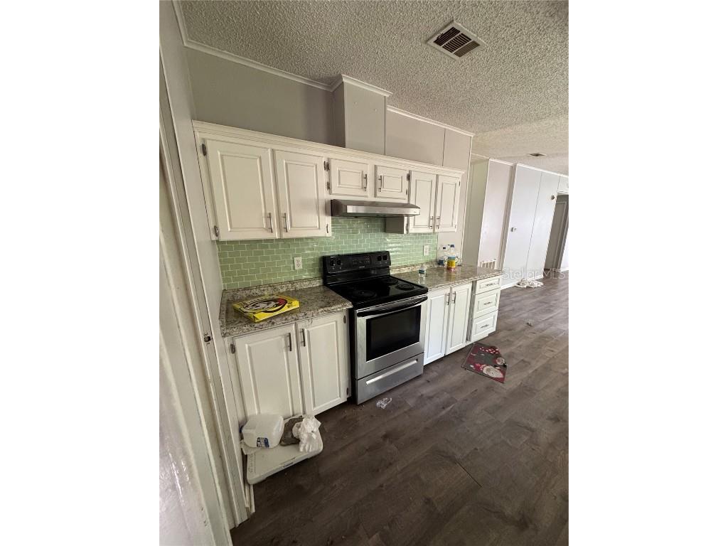 4266 County Road 691 Webster FL 33597 TB8379813 image9