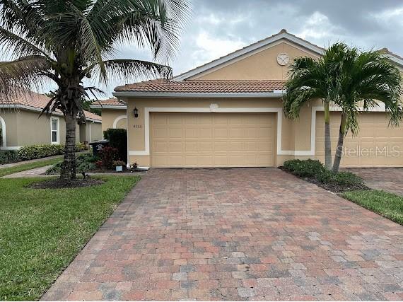 4266 Dutchess Park Road Fort Myers FL 33916 O6176421 image1