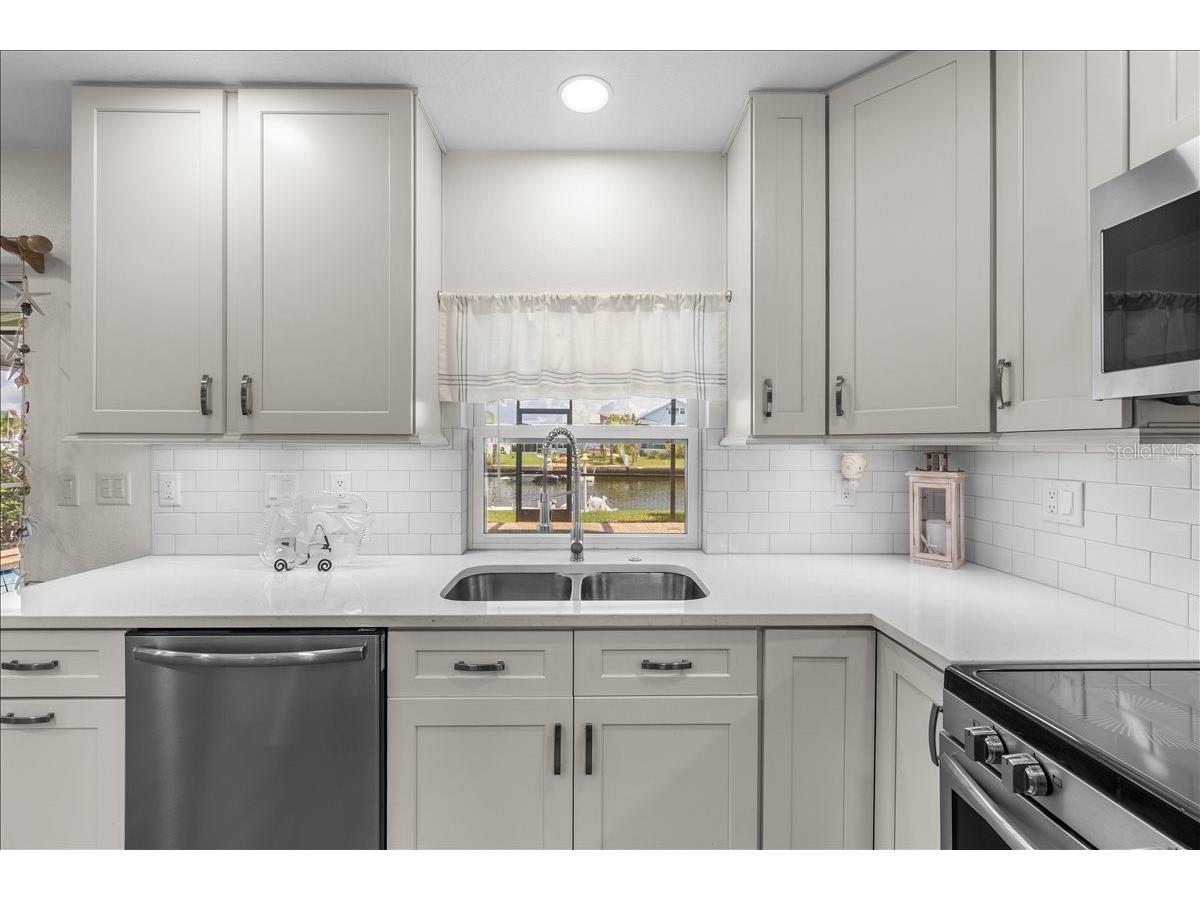 4267 Carlos Court Hernando Beach FL 34607 - GULF TB8526352 image6