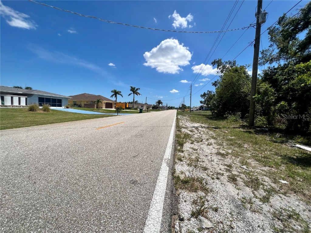 4267 Gillot Boulevard Port Charlotte FL 33981 C7495895 image3