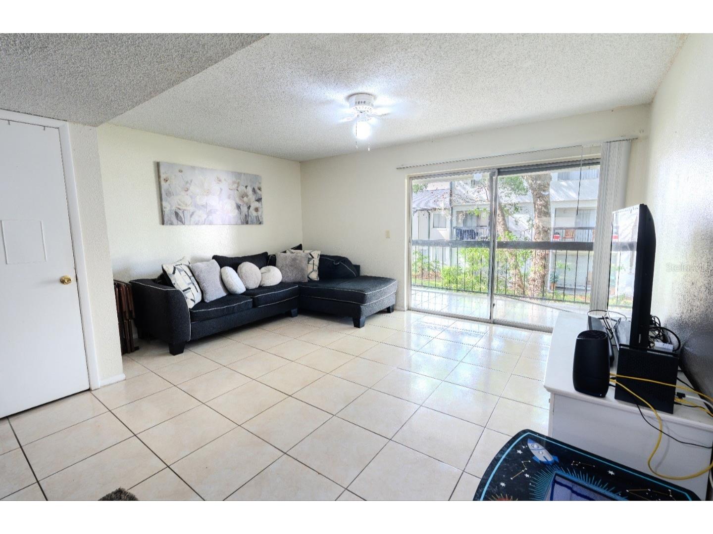 4267 S Semoran Boulevard #11 Orlando FL 32822 O6405203 image3