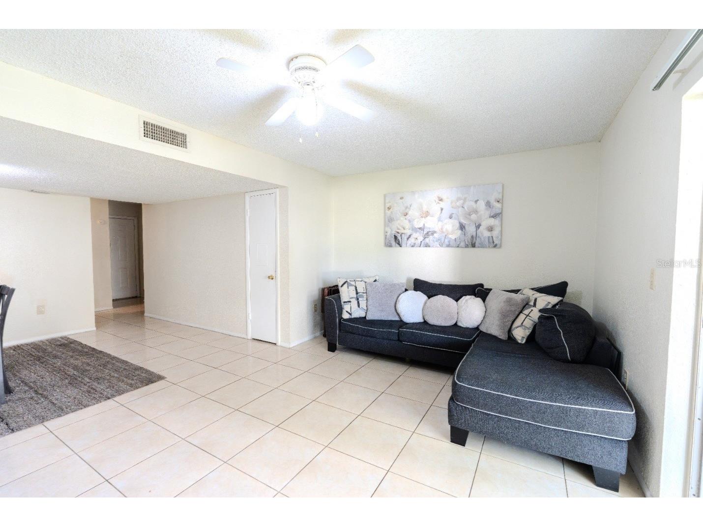4267 S Semoran Boulevard #11 Orlando FL 32822 O6405203 image5