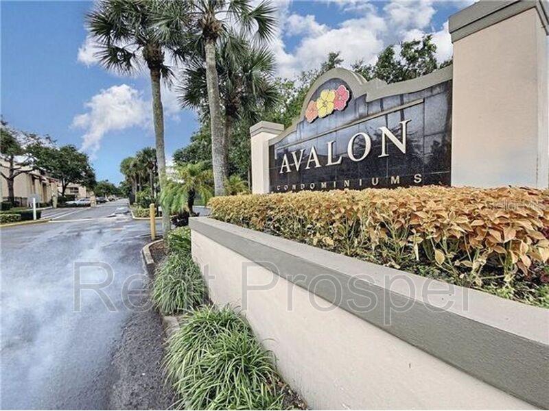 4267 S Semoran Boulevard #14 Orlando FL 32822 O6092948 image1