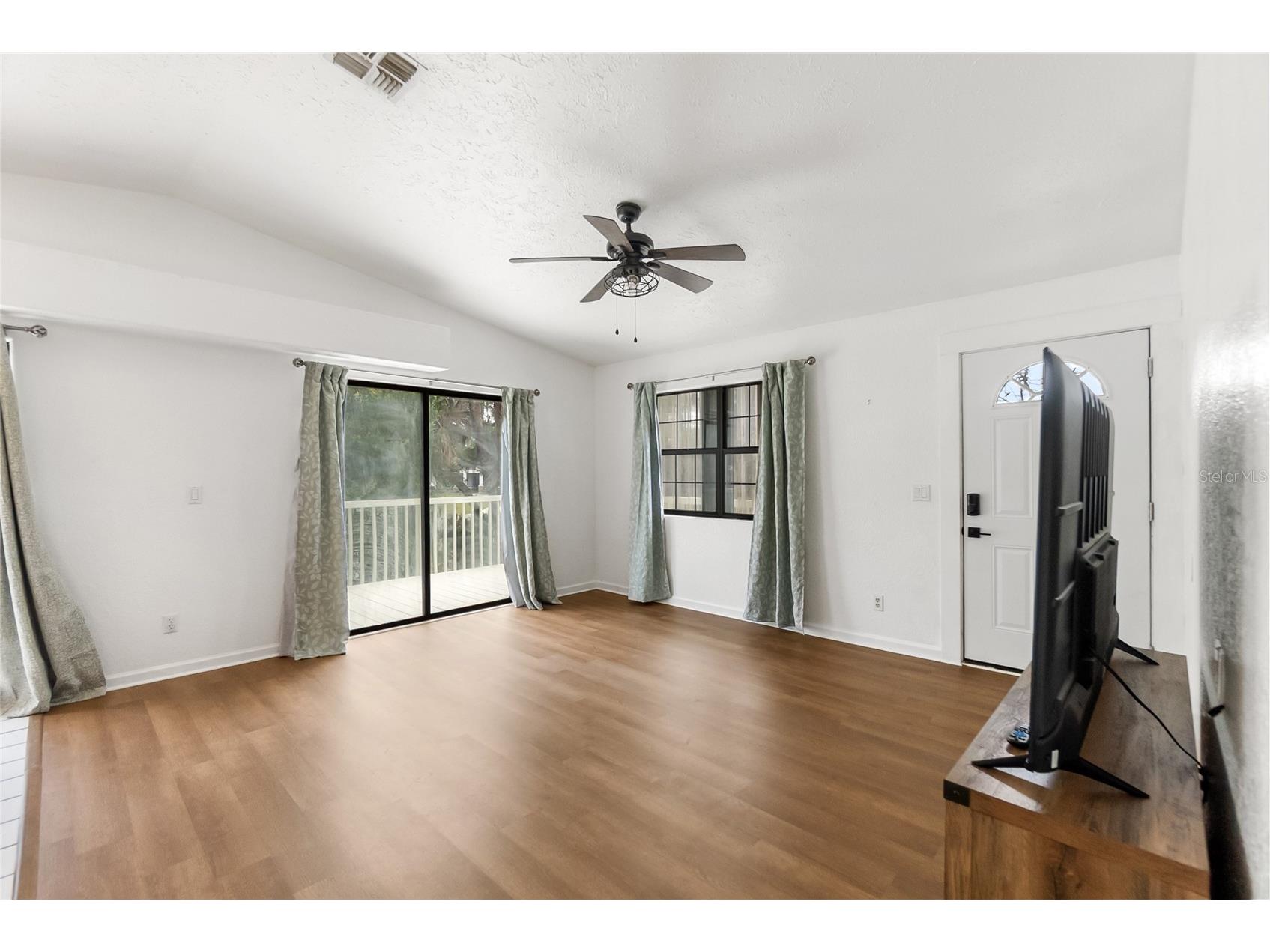 4268 Backensto Street North Port FL 34291 A4693657 image18