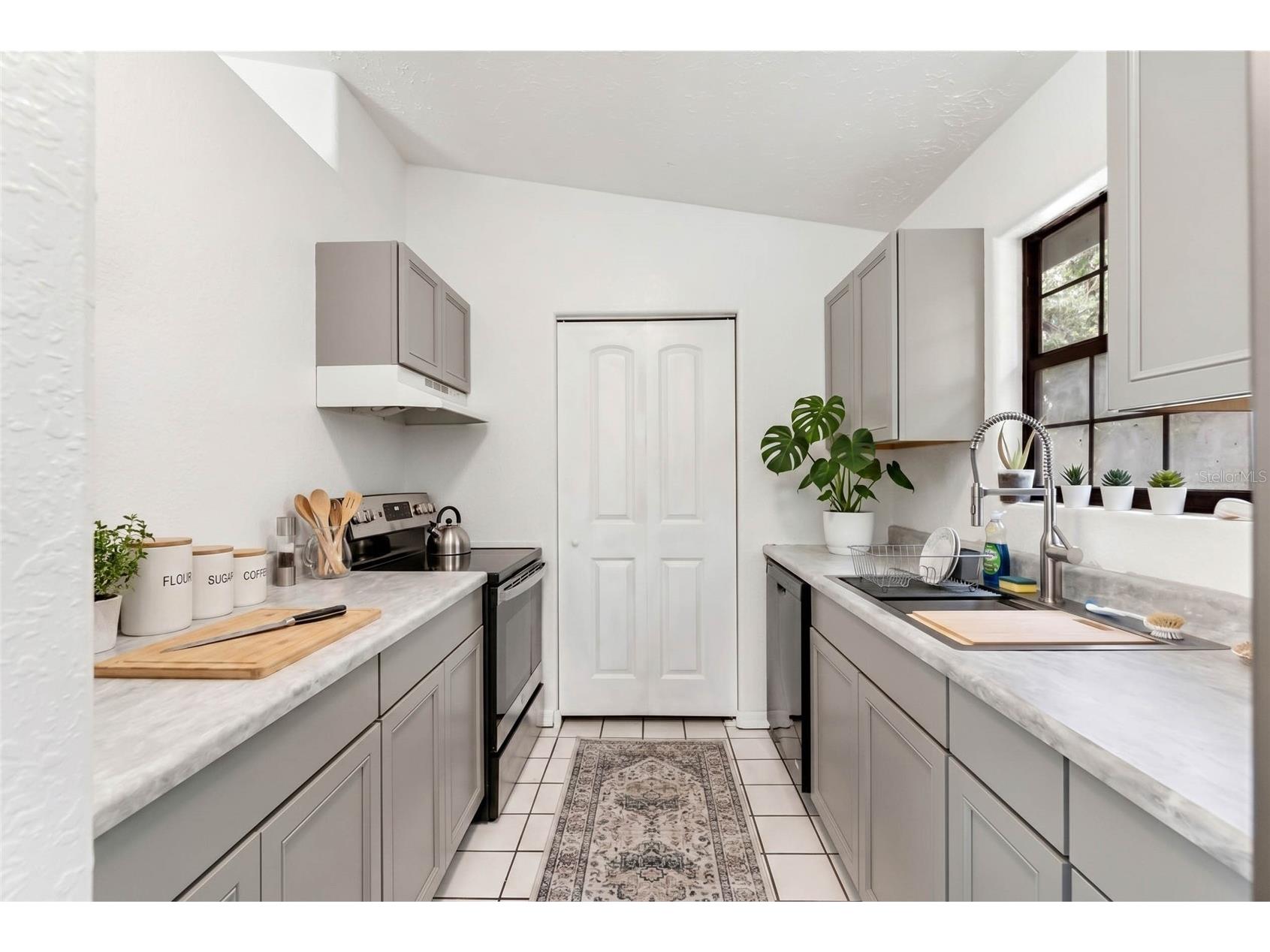 4268 Backensto Street North Port FL 34291 A4693657 image22