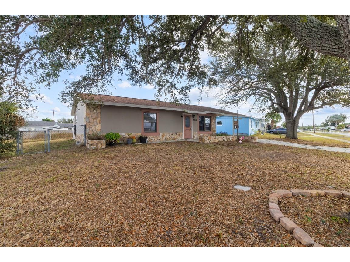 4268 Grobe Street North Port FL 34287 C7519160 image2