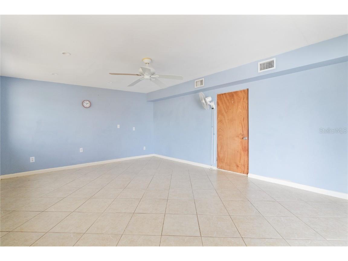 4268 Grobe Street North Port FL 34287 C7519160 image25