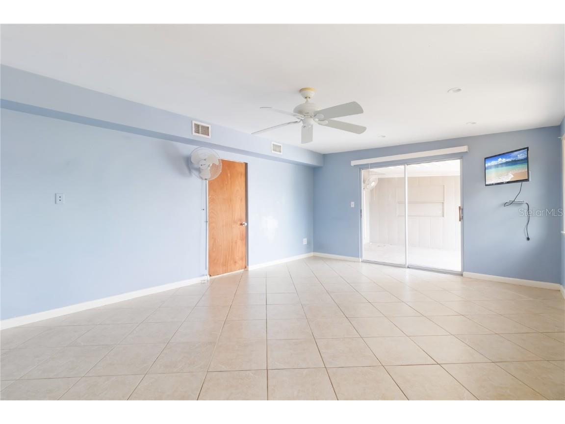 4268 Grobe Street North Port FL 34287 C7519160 image26