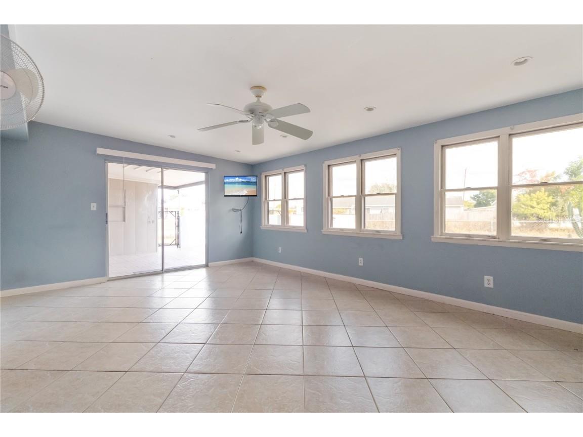 4268 Grobe Street North Port FL 34287 C7519160 image27