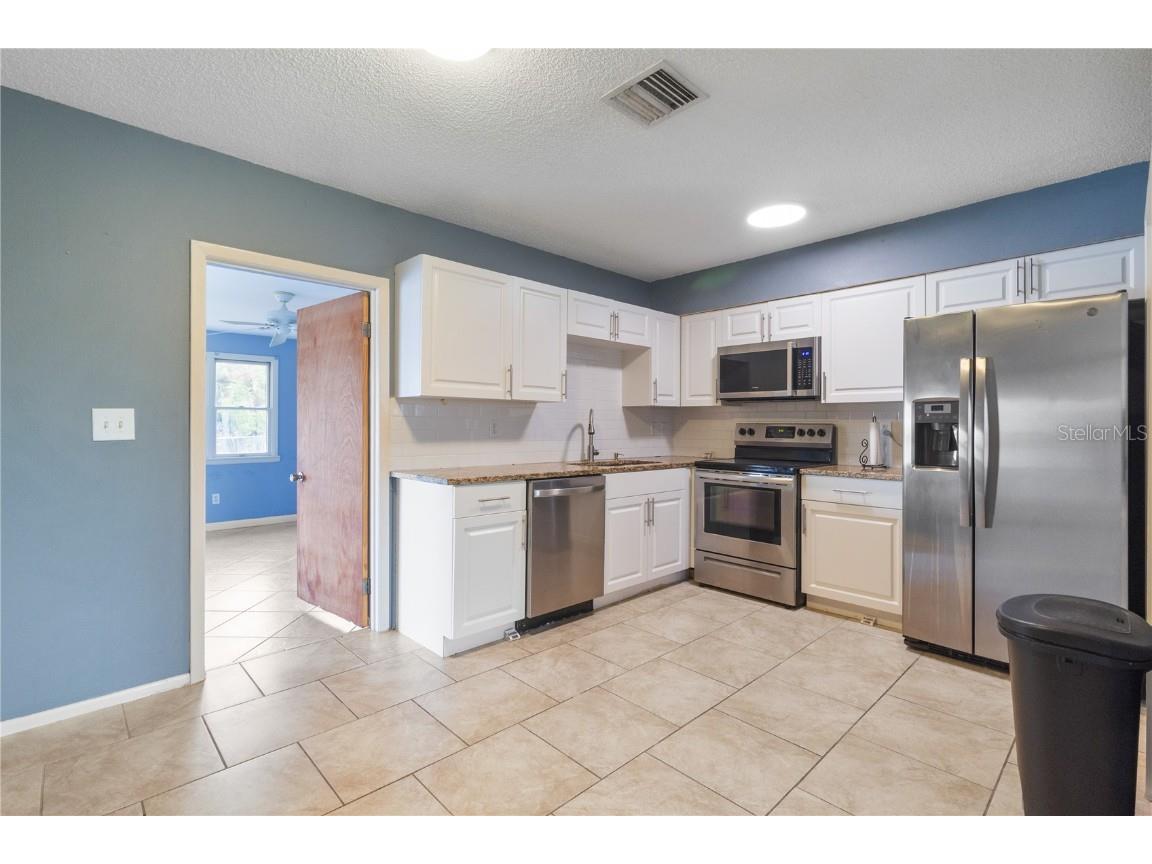 4268 Grobe Street North Port FL 34287 C7519160 image9