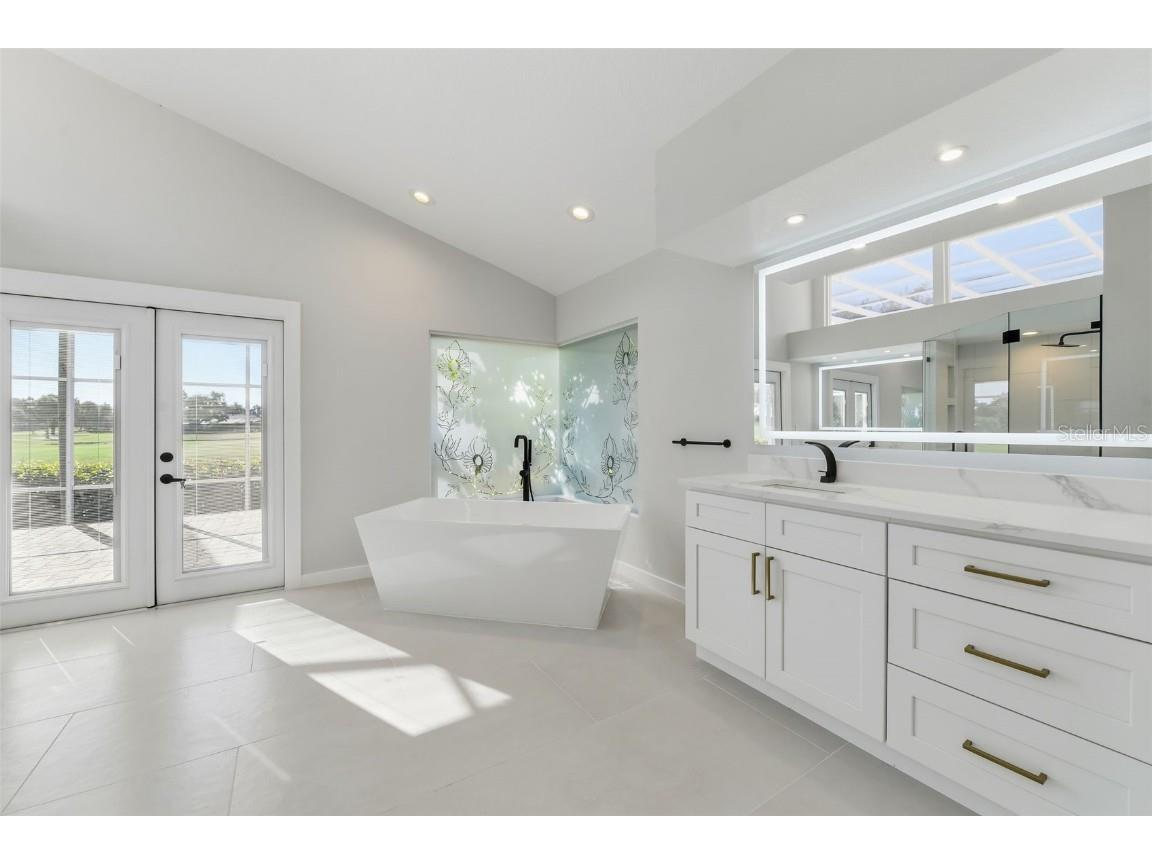 4268 Las Palmas Way Sarasota FL 34238 TB8452600 image18