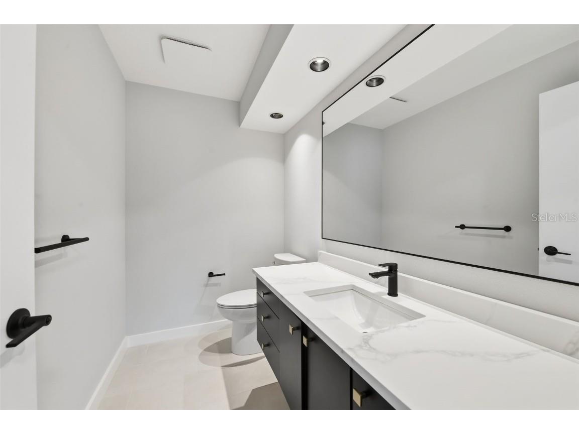 4268 Las Palmas Way Sarasota FL 34238 TB8452600 image20