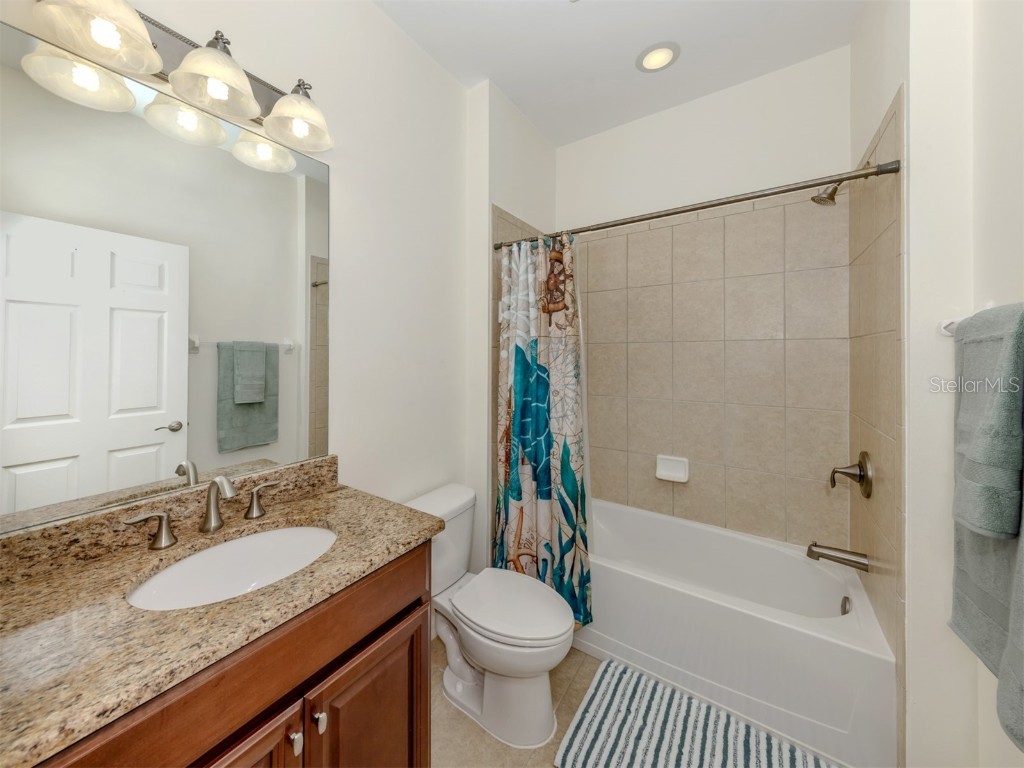 4269 Lenox Boulevard Venice FL 34293 A4673390 image25