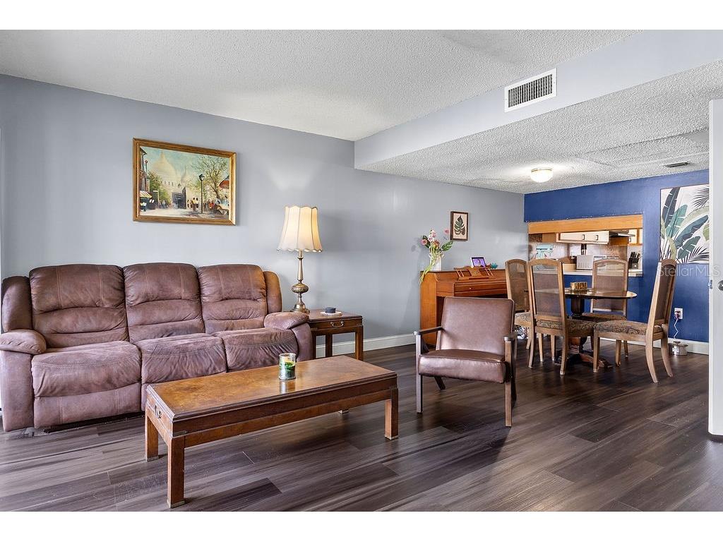 4269 S Semoran Boulevard #14 Orlando FL 32822 O6392200 image4