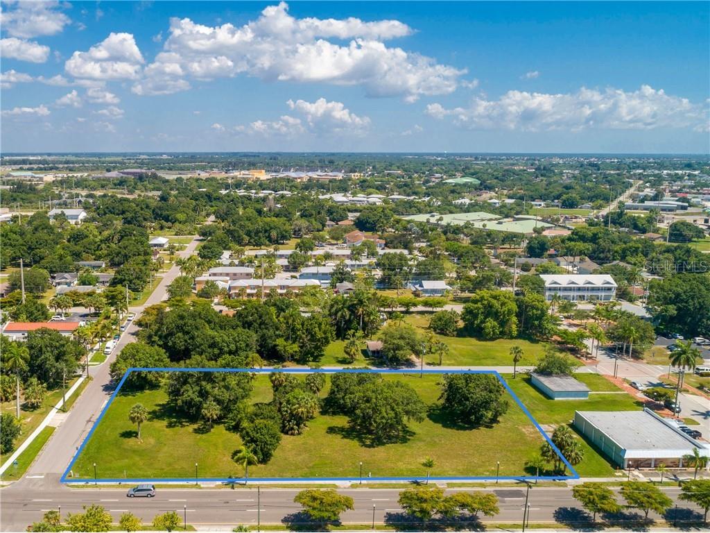 427407 417 425 E Olympia Avenue Punta Gorda FL 33950 C7414778 image5