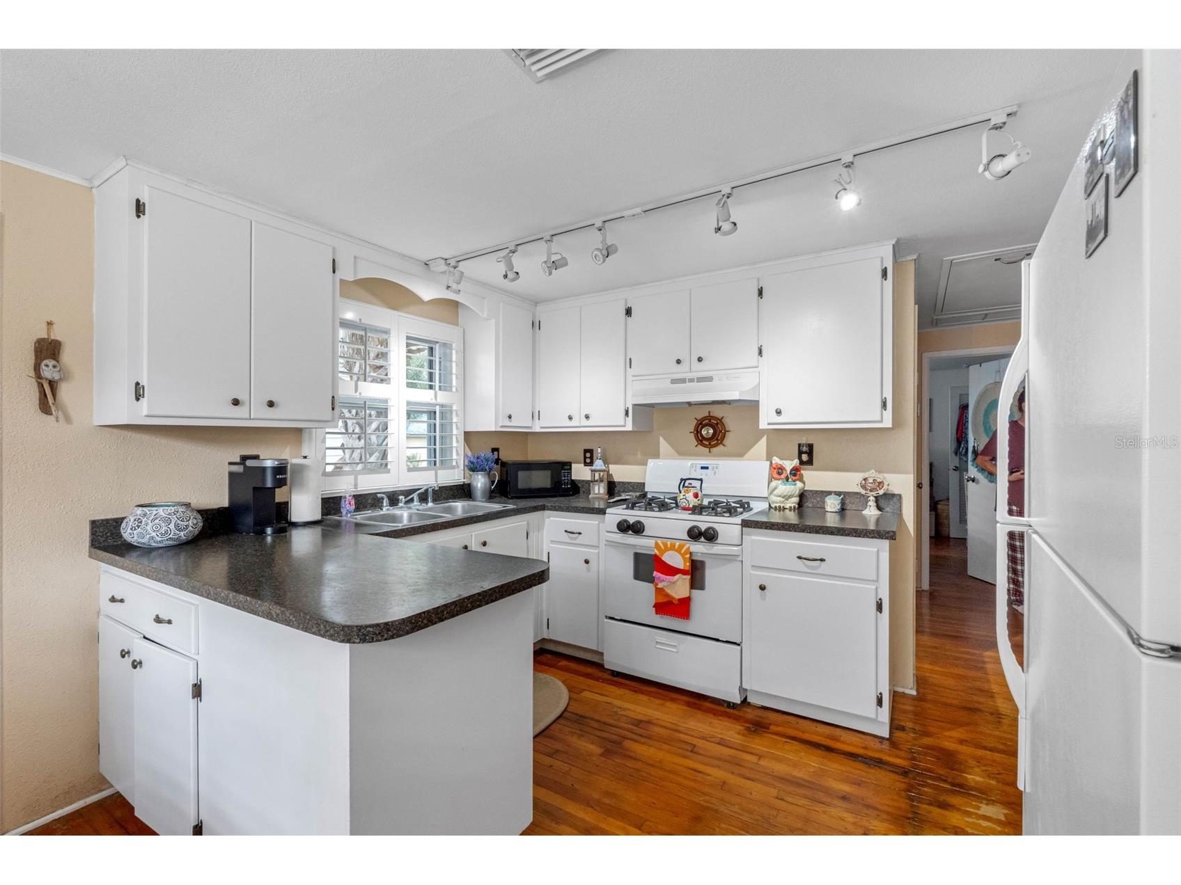 427 5th Street N Safety Harbor FL 34695 TB8483154 image3