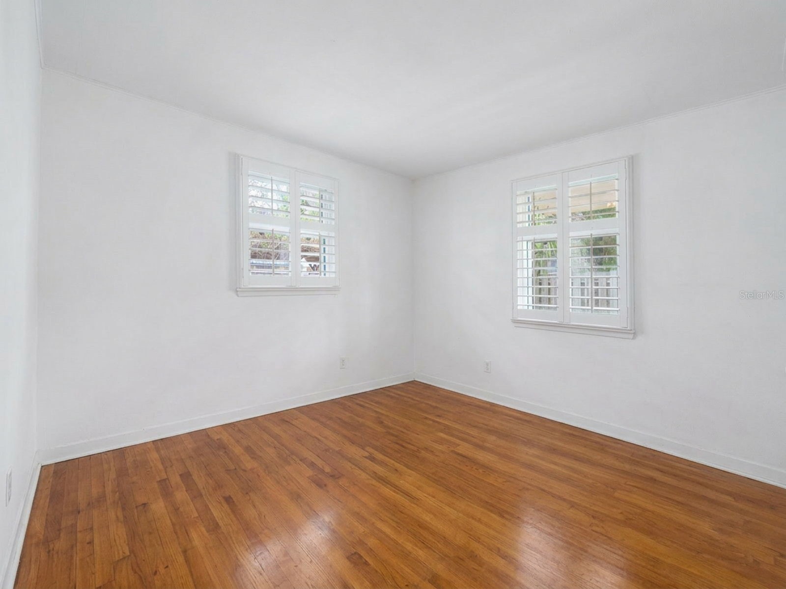 427 5th Street N Safety Harbor FL 34695 TB8483154 image8