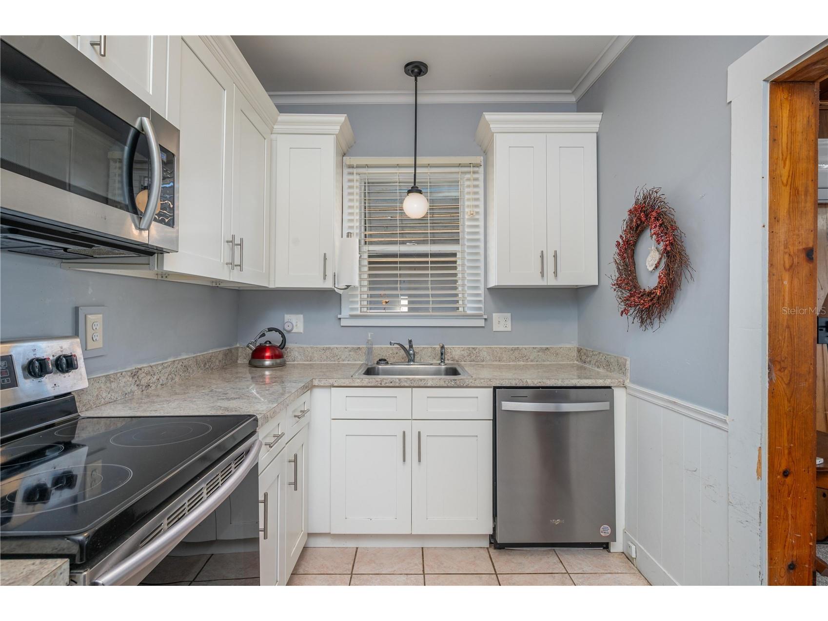427 Avenue E SE Winter Haven FL 33880 P4937991 image8