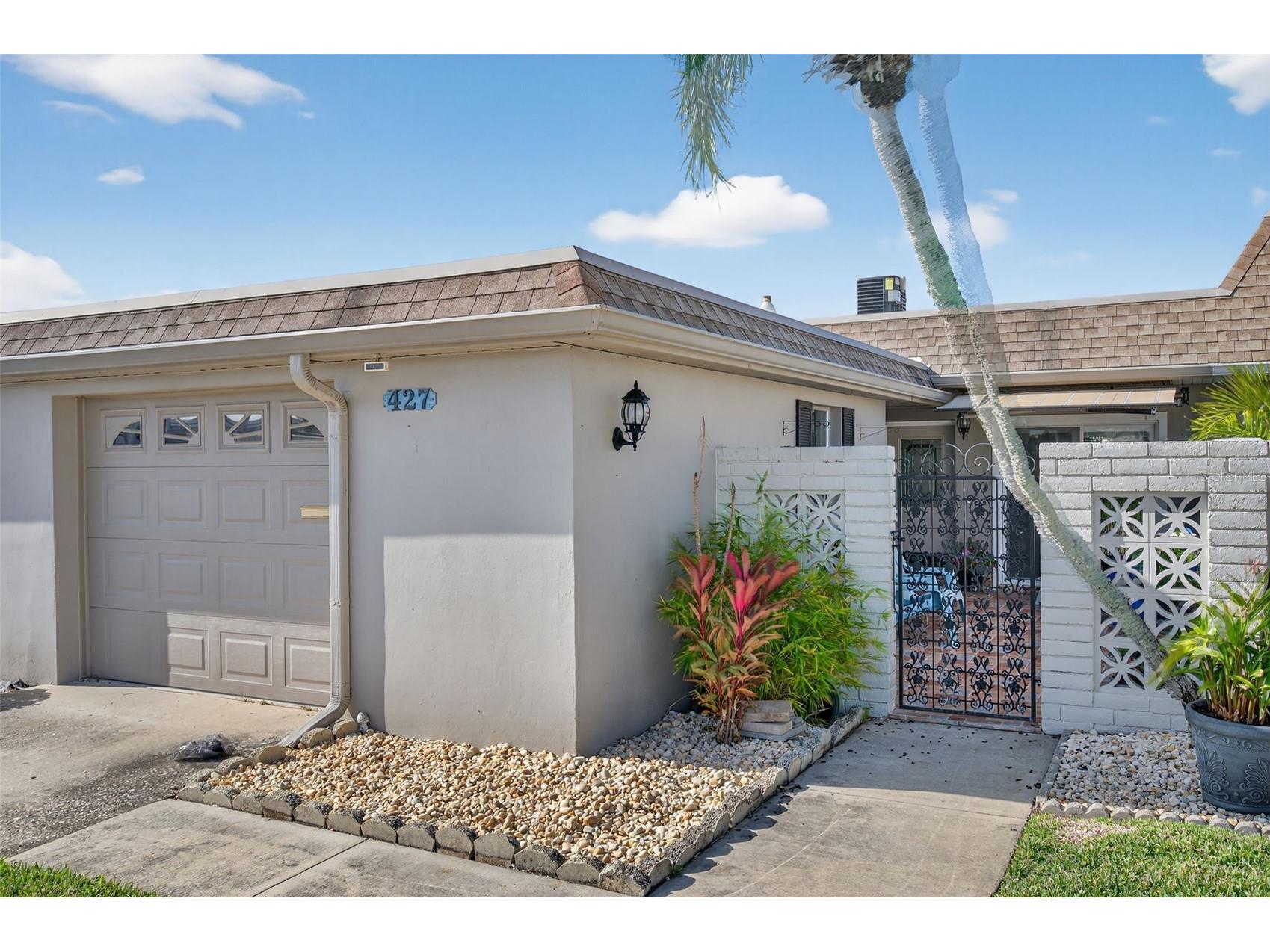 427 Boca Ciega Point Boulevard N Saint Petersburg FL 33708 - BOCA CIEGA BAY TB8465670 image1