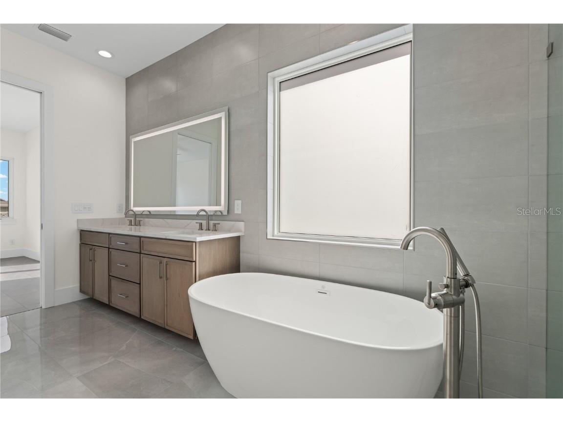 427 Columbus Avenue New Smyrna Beach FL 32169 - ATLANTIC OCEAN NS1086234 image98