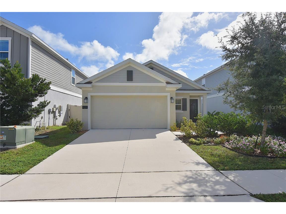 427 Cool Summer Lane Davenport FL 33837 L4956438 image1