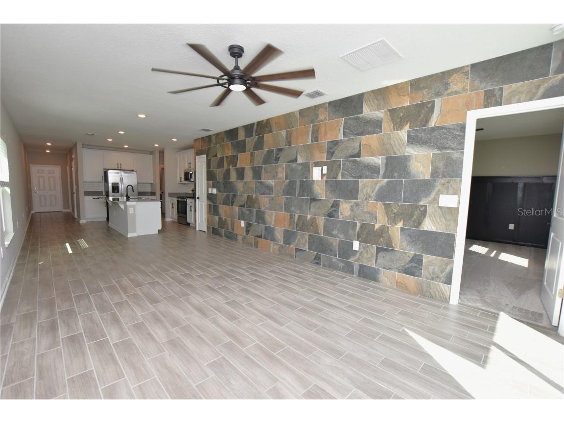 427 Cool Summer Lane Davenport FL 33837 L4956438 image13