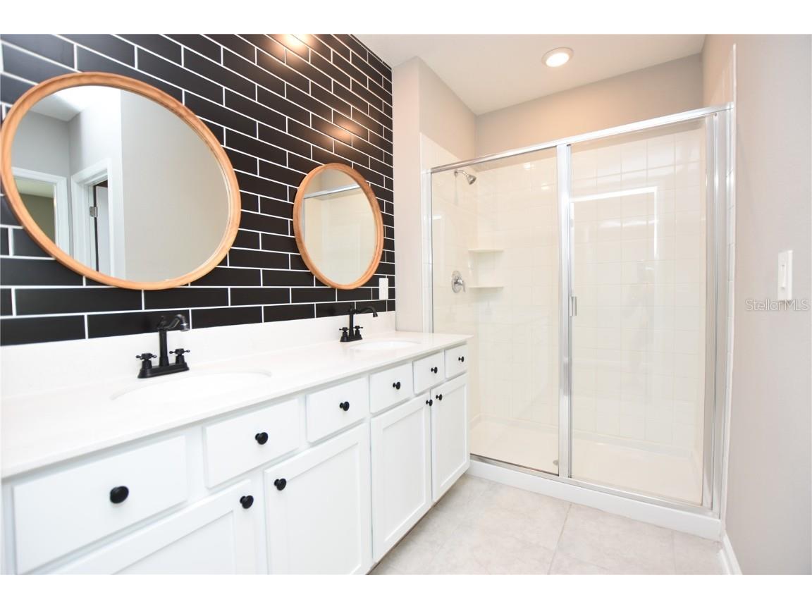 427 Cool Summer Lane Davenport FL 33837 L4956438 image17