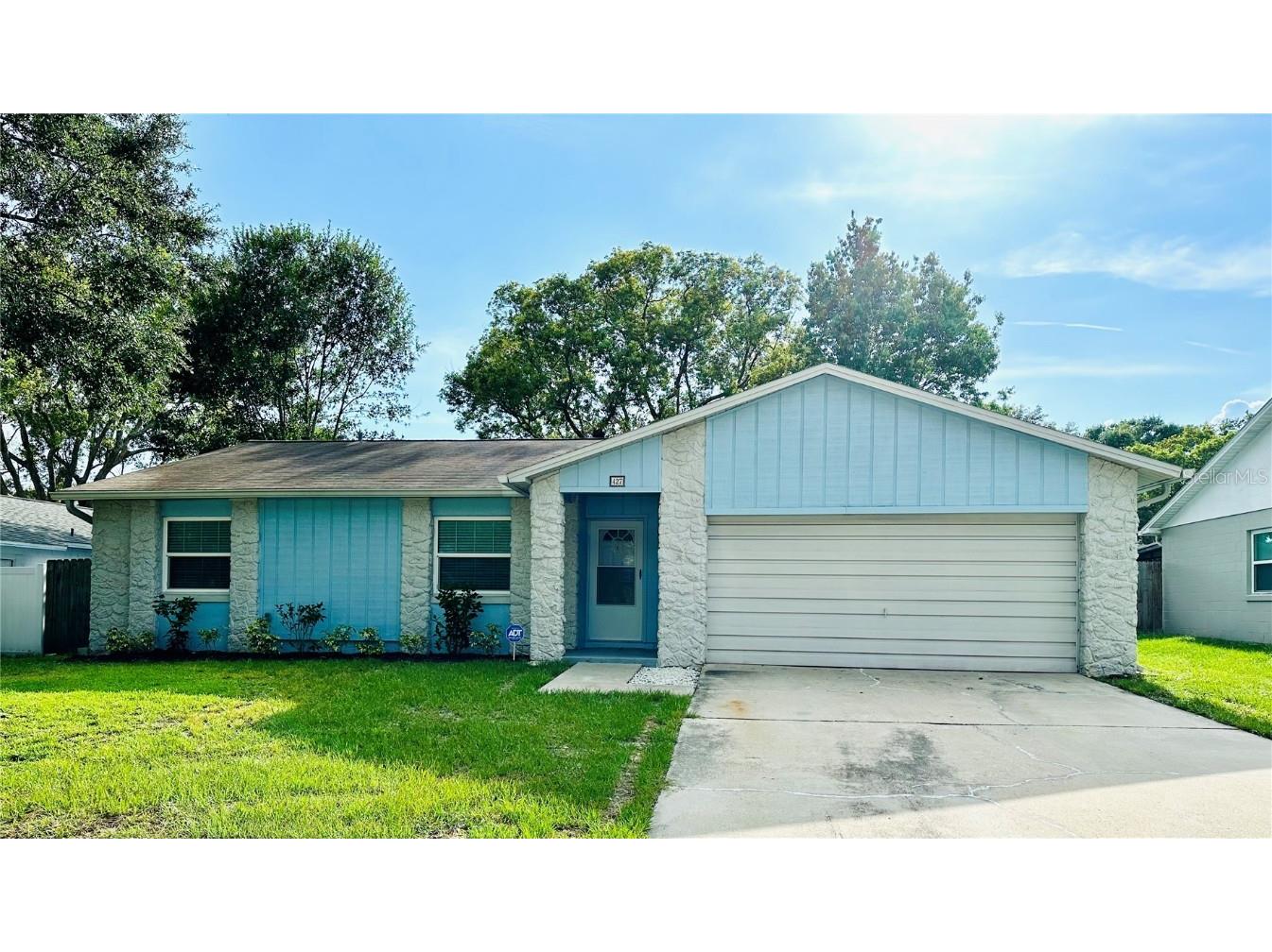 427 Hickory Tree Circle Seffner FL 33584 T3454486 image1