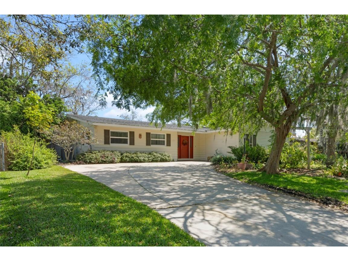 427 N Lakeview Avenue Winter Garden FL 34787 O6290029 image1