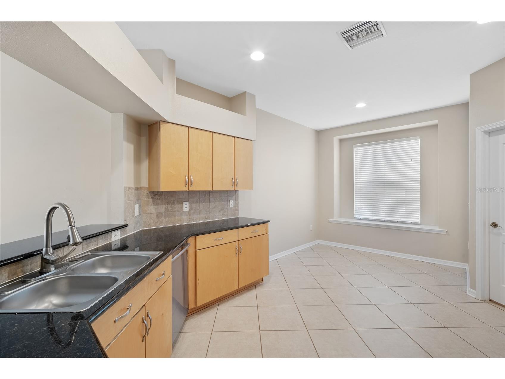 427 Stone Briar Drive Ruskin FL 33570 TB8461334 image10