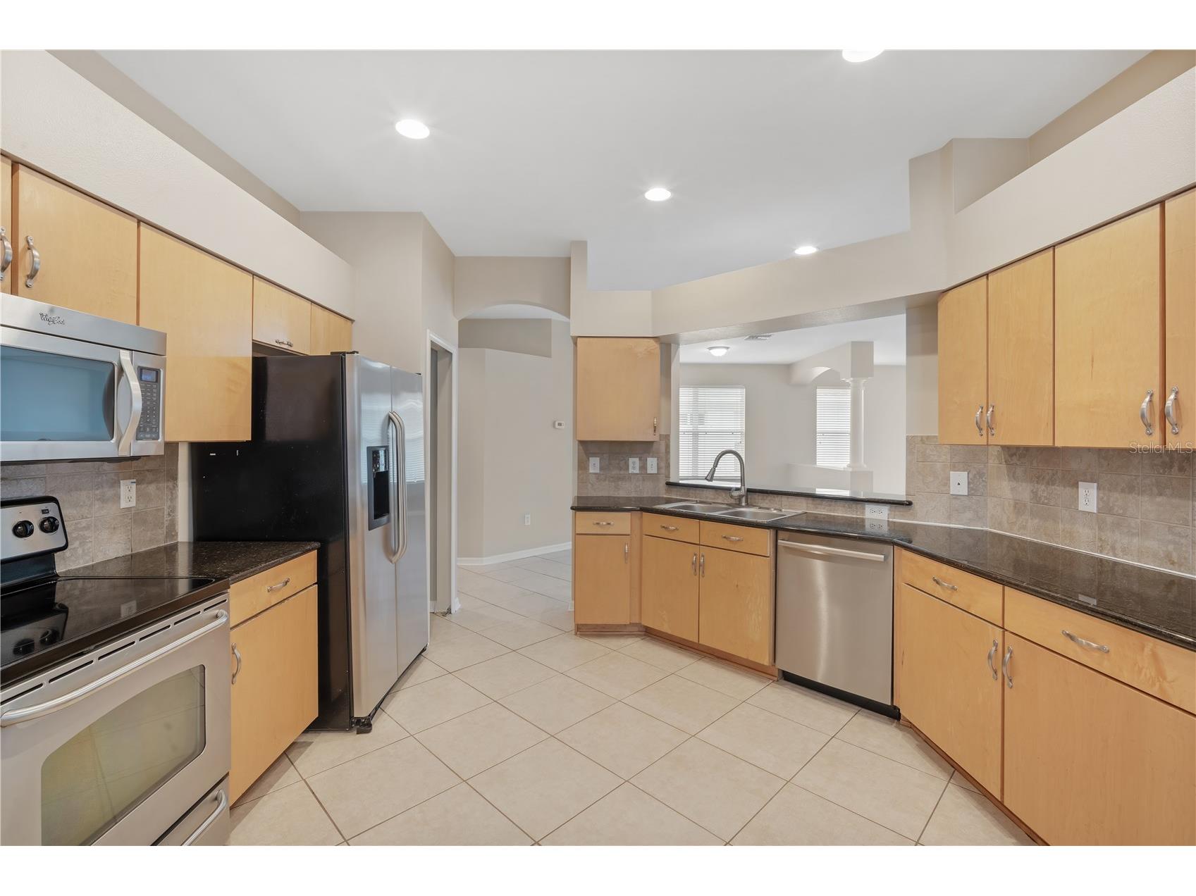 427 Stone Briar Drive Ruskin FL 33570 TB8461334 image12