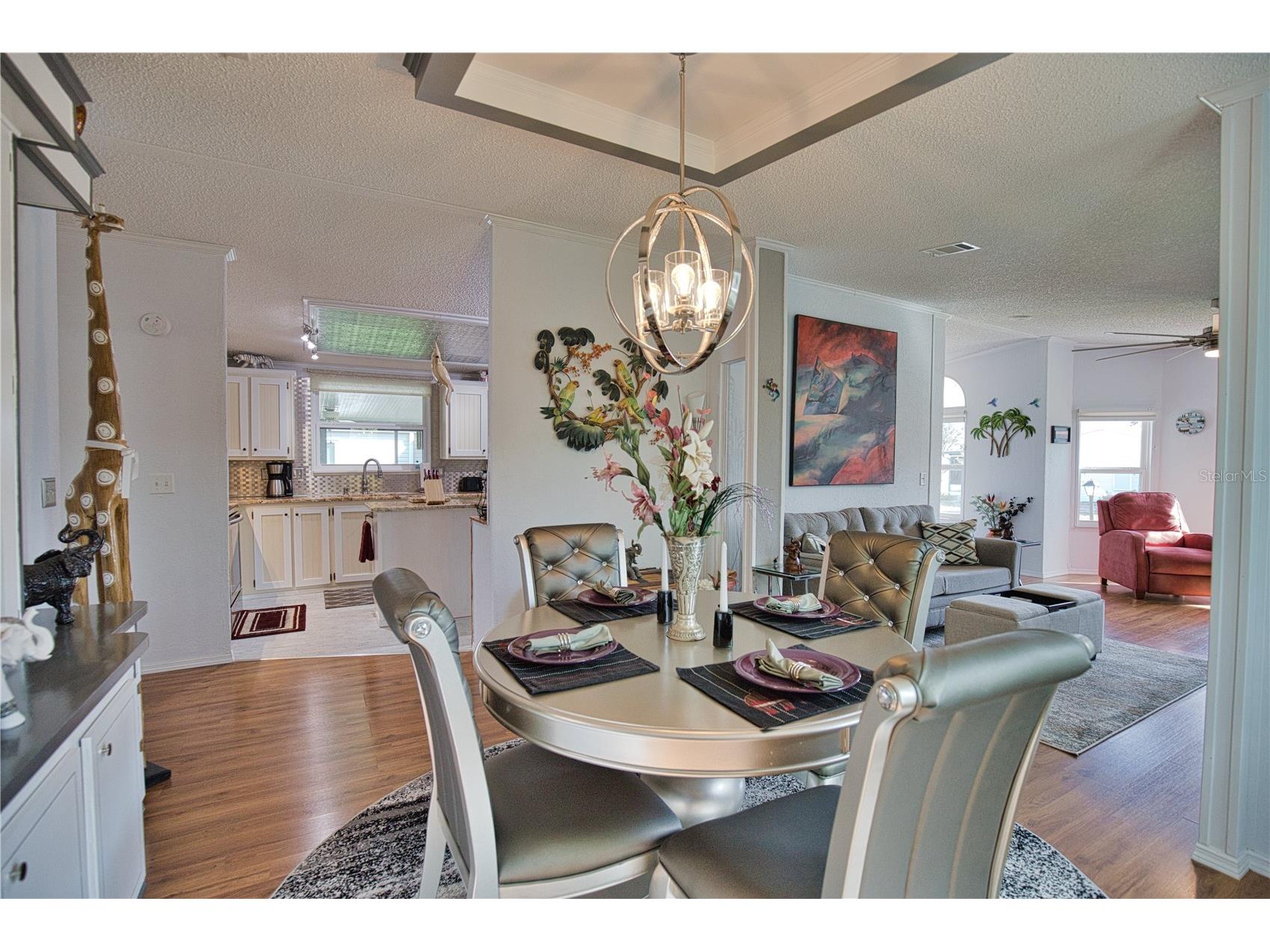 427 Tarde Logo Circle North Port FL 34287 TB8459477 image17