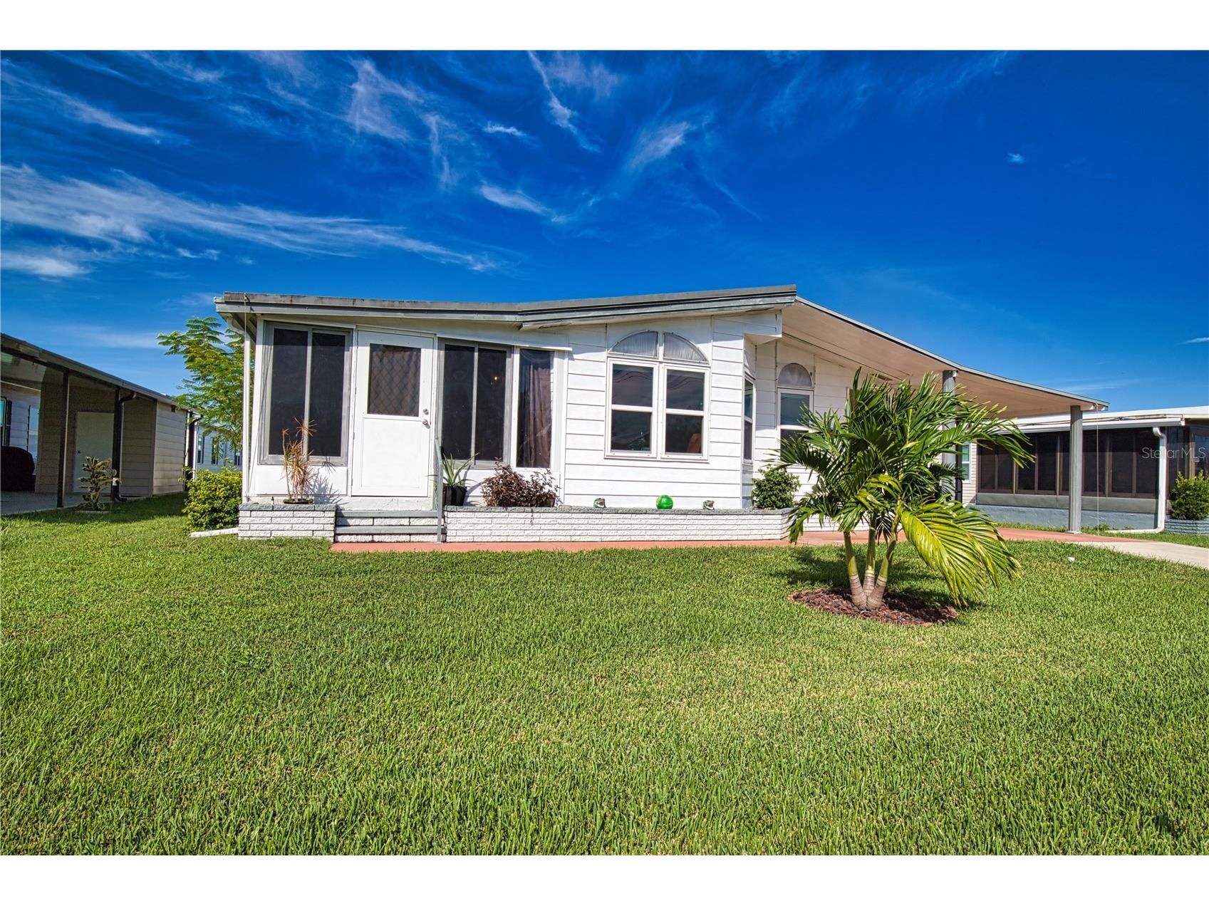 427 Tarde Logo Circle North Port FL 34287 TB8459477 image2