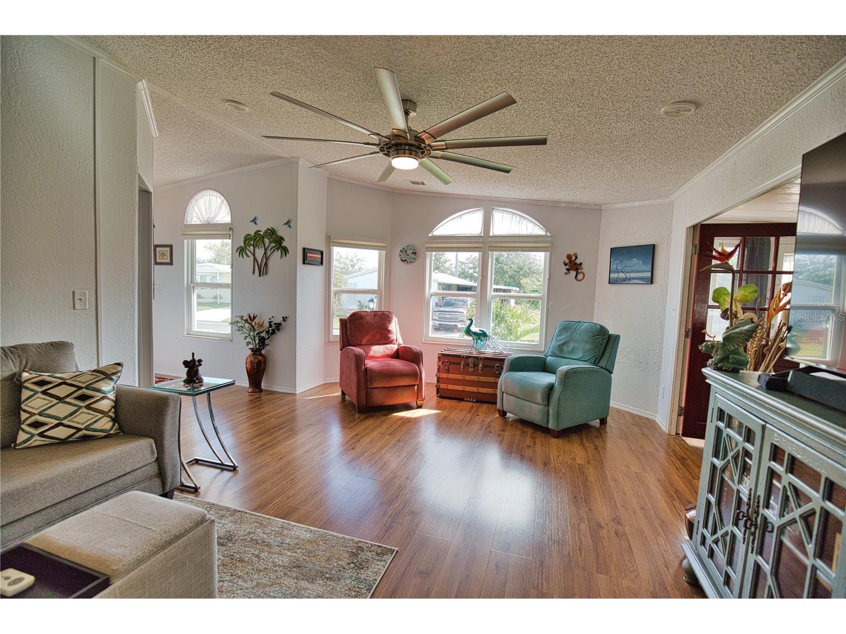 427 Tarde Logo Circle North Port FL 34287 TB8459477 image22