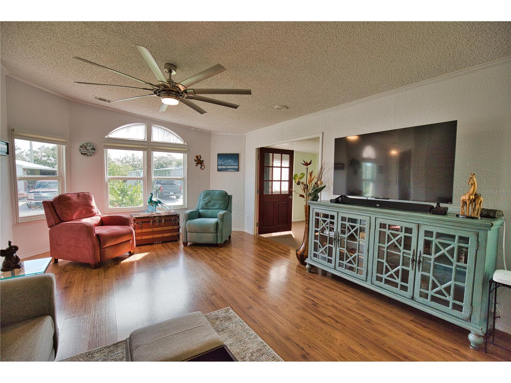 427 Tarde Logo Circle North Port FL 34287 TB8459477 image25