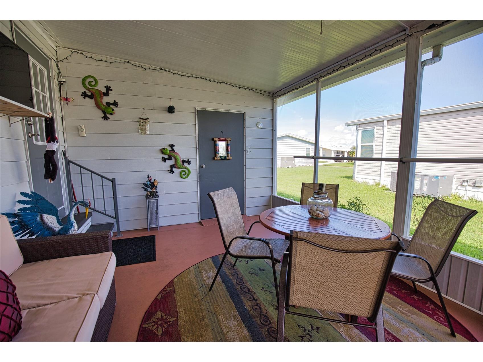 427 Tarde Logo Circle North Port FL 34287 TB8459477 image43